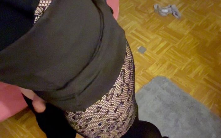 Laura Luiscz: Sexy Crossdresser Solo Playtime | Naughty Self-pleasure Session