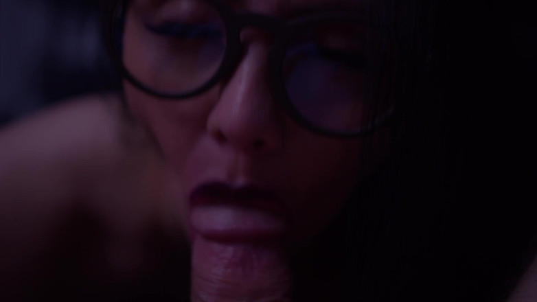 Alexa and Alex Moore: Slattern Bonk to Her Man in the Ass