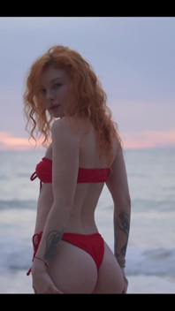 Do I Look Good in Red?