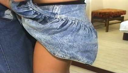 German's Young Babes: Burnette puta de Alemania quiere semen en su chocho peludo