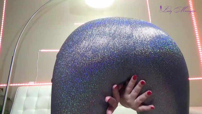 Morrigan Havoc: Shiny holographic catsuit ass &amp; hips tease