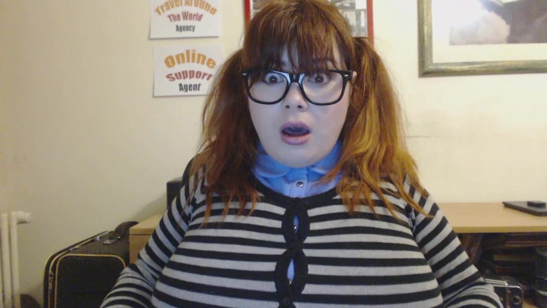 Roxanne Miller: Fantazie rozšíření prsou - v práci