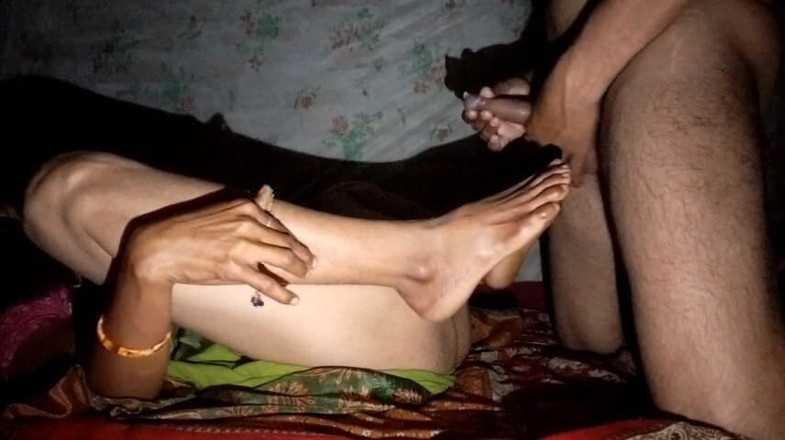 Kumari1996: Desi Girl Full Went to Her House and Fiercely at...