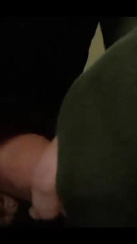 Une grosse bite non circoncise vous montre comment il baise !