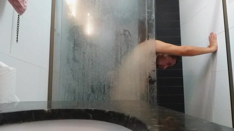 Marcosninfo: I Took a Shower and Rubbed Soap on My Flaccid...