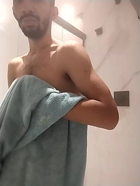 Virtual ToyBoy: Ve vaně