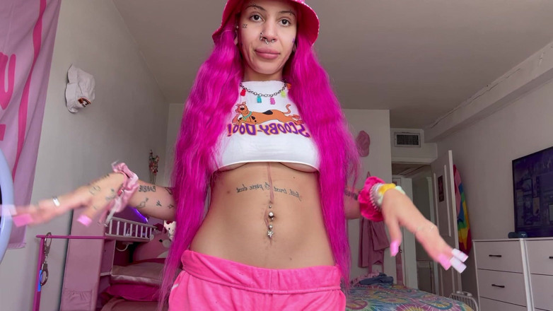 Nali Marie: Belly Button Stretching Scar Stretching Hole Stretch Pulling Scar Pulling...