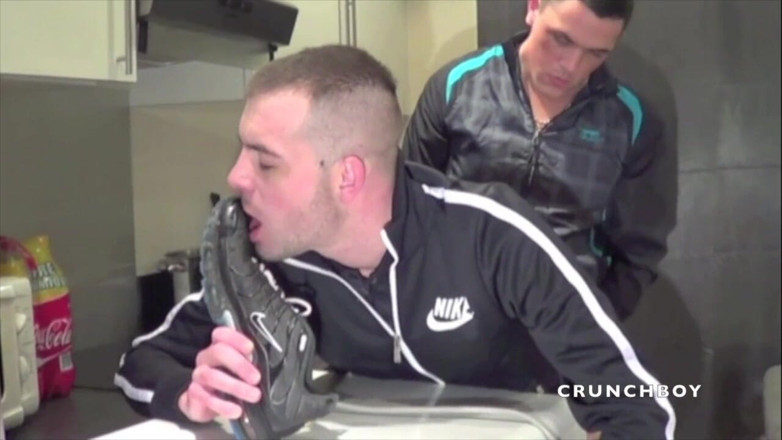 Raw French Bad boys: Jordan ošukaná Gregem s ponížením tenisek
