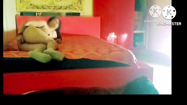 Ankita10000: Bhabhi, učitelka na základní škole, zavolala svého studenta a učí sexuální...