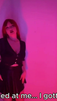 Peliroja Bailando En La Fiesta Termina Conmigo En El Baño De La Discoteca