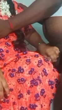 Tamil nighty zia sesso fatto in casa