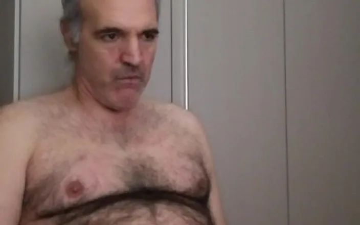 Setesesso7: You Love How Davide's Cock Wanks