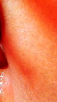 Fetysz przycisku brzucha ...