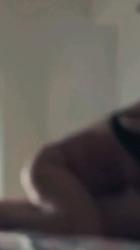 Tabu-Familie: Stiefschwester mit Unterhose und fickt den ganzen Tag mit ihrem Stiefbruder, wenn ihre Eltern nicht zu Hause sind