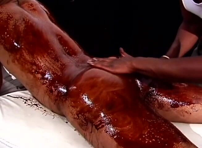 Bareback TV: Gay fuck gets messy