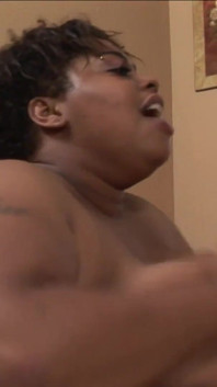 Trixie zwarte bbw neukt zwarte pik om te genieten van sperma - Premium!