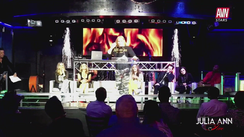 Julia Ann: My Avn Roast Continues! Evan Stone!