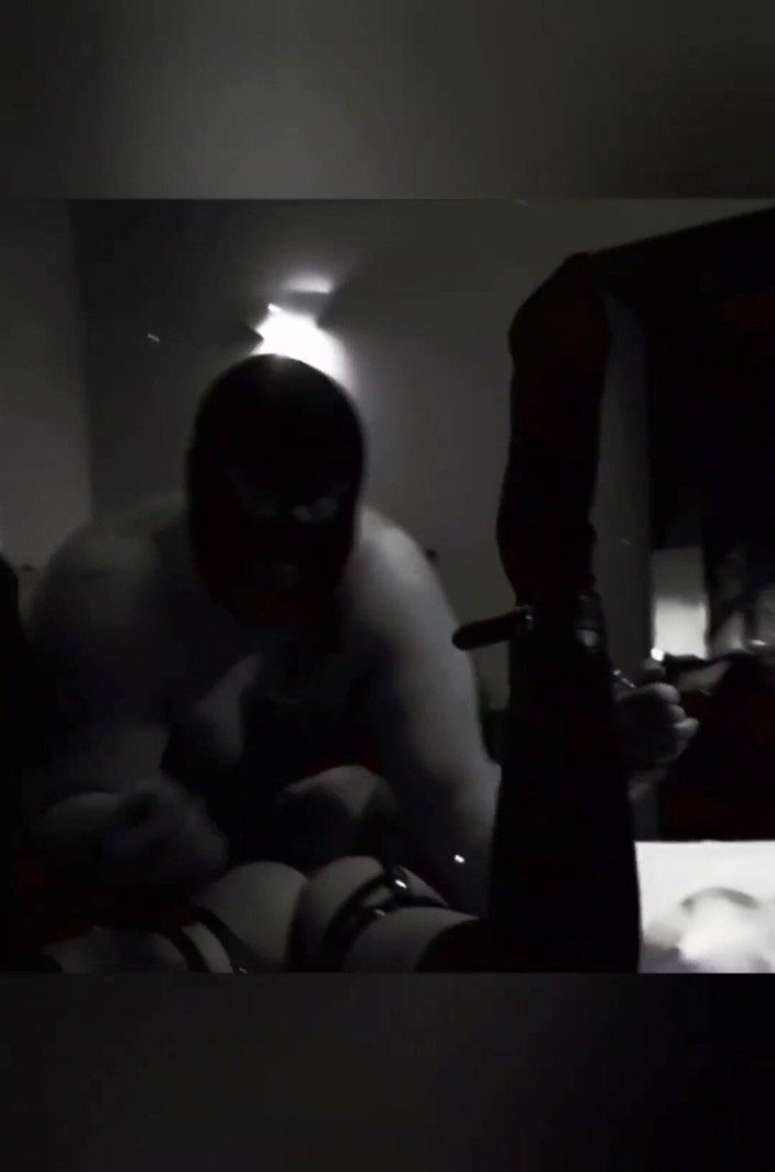 AnalArt AmateursCouple: Anal Thug