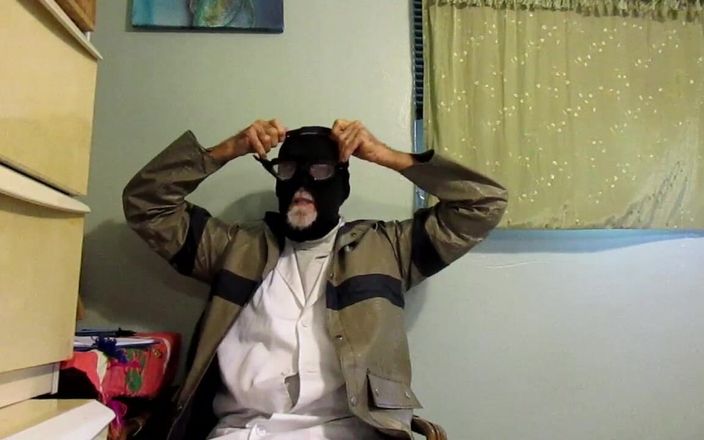 Mr hairy gardener: Video ilmuwan eat 'em up yum, bagian 1