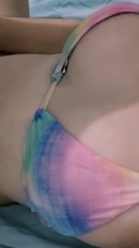 Pareja Amateur De Piel Blanca - Morena Atractiva Con Acción Natural En Bikini Primer Plano Papá Mamá