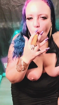 Aufregendes sperma auf möpse beim Rauchen einer cohiba-Zigarre