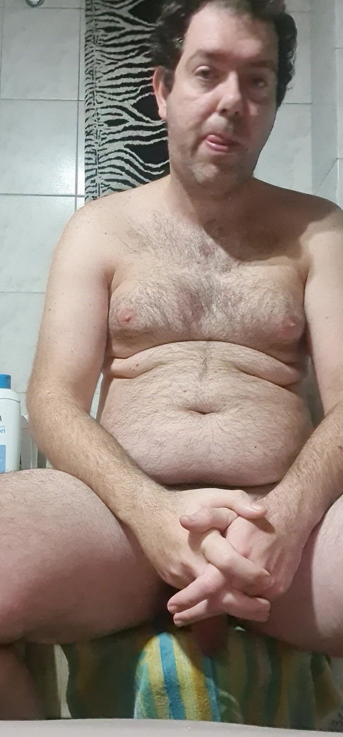Mirko2589: Nahý v koupelně