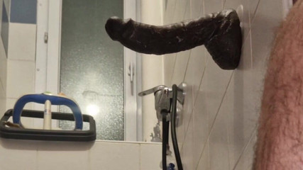 Inconita: Pochutnávám a saji