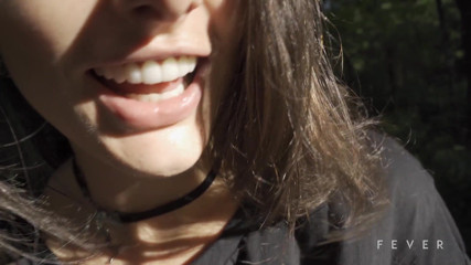 Fever Films: Pov dread caliente hace una mamada pública