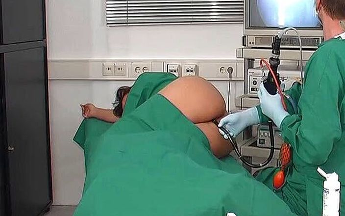 Rubber &amp; Clinic Studio - 1ATOYS: Gyno fetish - ujian anal colonoscopy