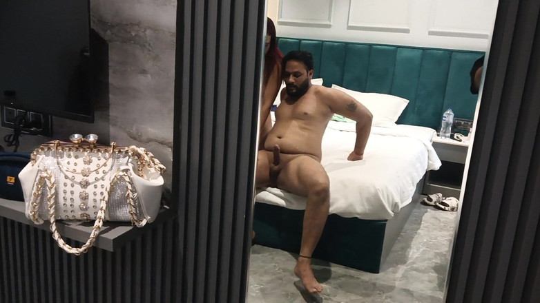 lust of milf: Ruksar celebridade deu sua bunda para seu vizinho