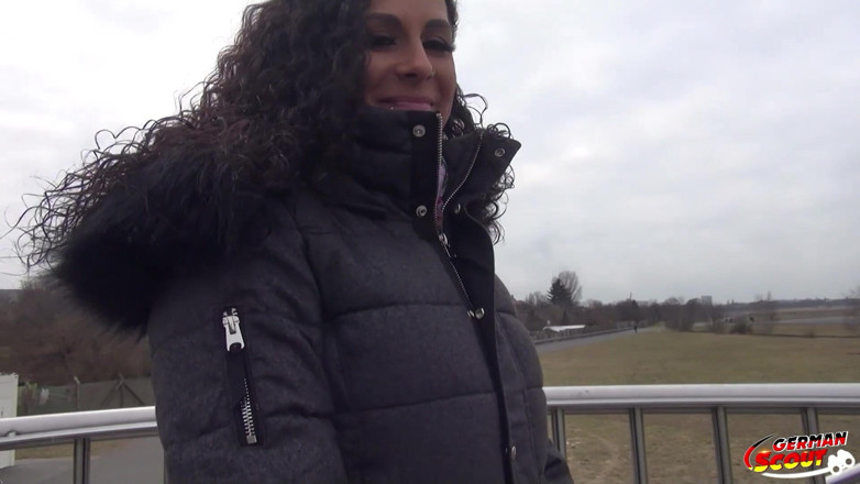 German Scout: German scout- mara Martinez anale