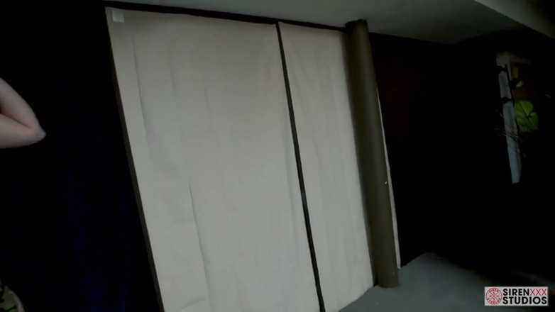 Siren XXX Studios: O primeiro gloryhole de Virgo Peridot