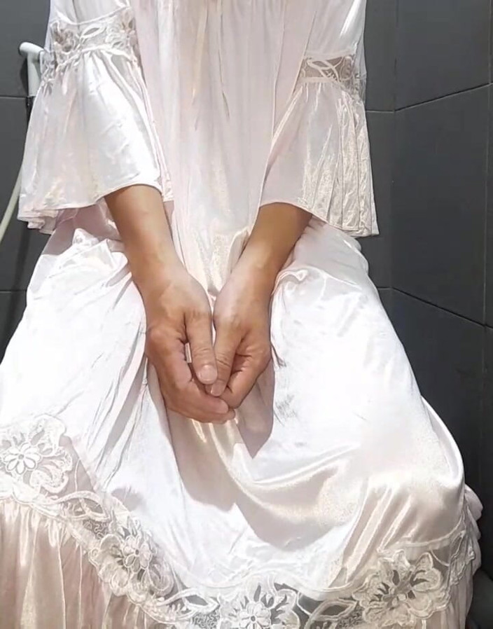 Naomisinka: Crossdresser Gorgeous Satin Lingerie Pleasure
