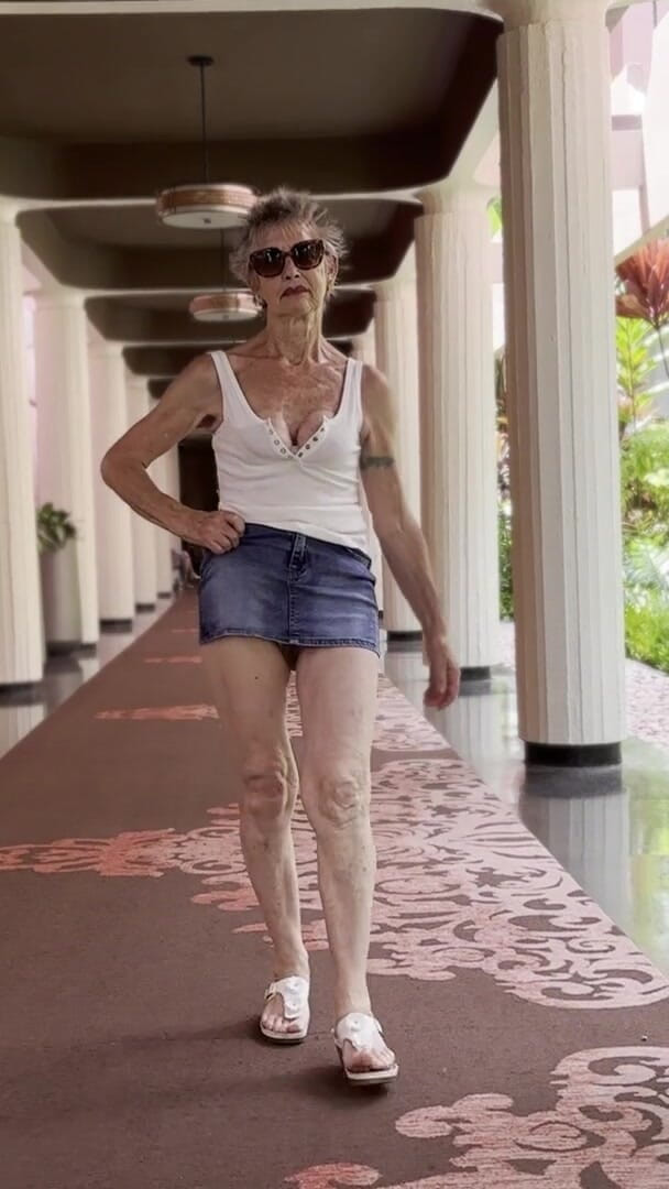 Strolling in Waikiki (From this night)