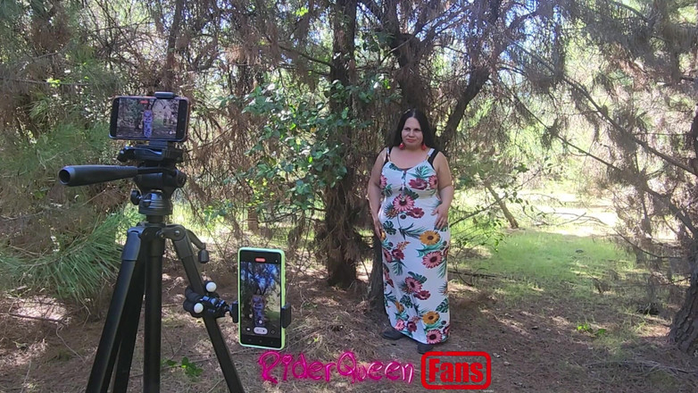 Riderqueen BBW Step Mom Latina Ebony: Riderqueen sam, na zewnątrz, filmy dla fanów