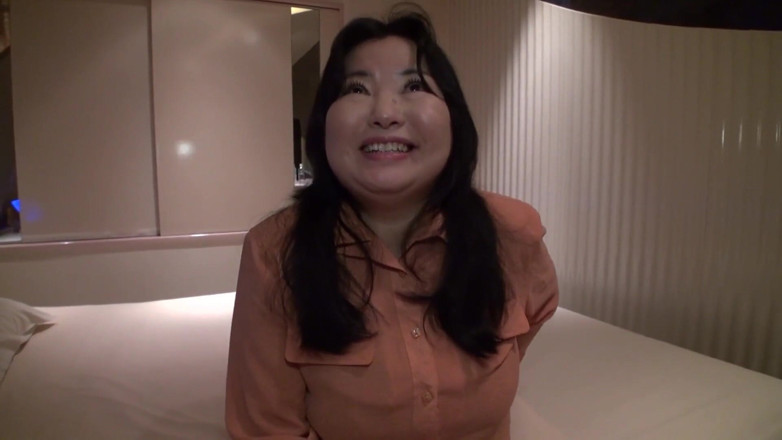 Apolix-JP: 55-year-old Michiko I Met on a Dating Site