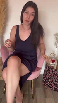 Femdom - Abra a Boca E Torne-se Meu Cinzeiro Para O Tempo De Um Vídeo