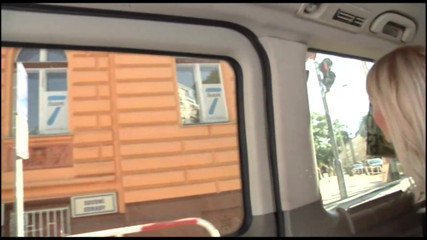 German amateur - 100% German hardcore videos: Tetona milf con medias de red follada en coche