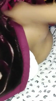 德西无辜的 18+ 青少年妻子硬核性交完整电影孟加拉音频德西