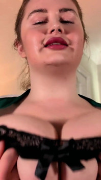 Hot MILF