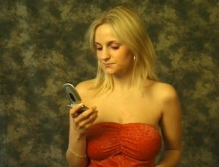 Flash Model Amateurs: Sexy blonde chick loves showing her huge boobs