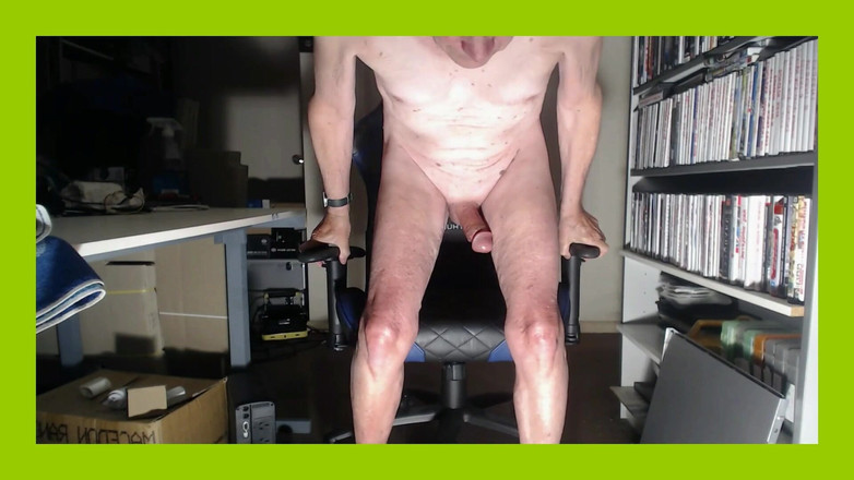 UncleK: 2024 엉덩이와 정액으로 자위