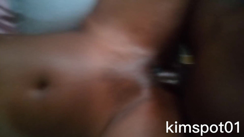 Kimspot01: Primul nostru videoclip al hub-ului porno cu mine și sora mea...