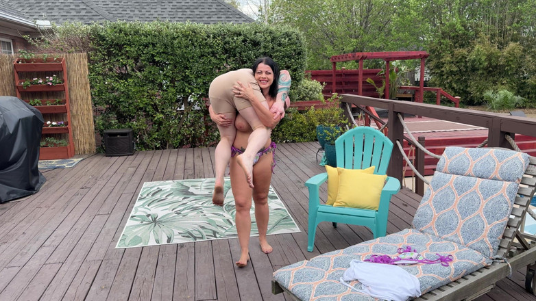 DifferentClimber340: Nude Lift and Carry Featuring Nadia White and Baxx