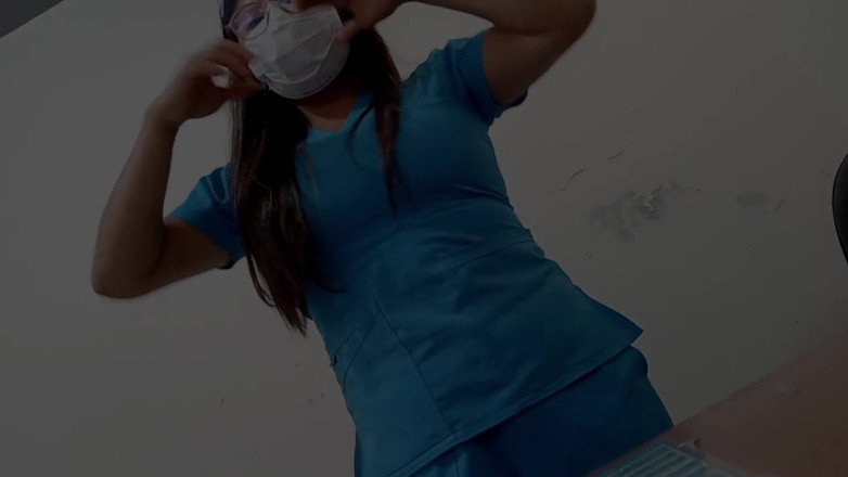 Martin13: Tôi đã trở lại Sluttier và Sluttier hơn trước, lần này...