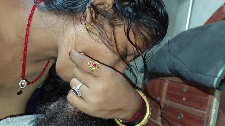 Bangala bhabhi: 村巴比射在嘴里