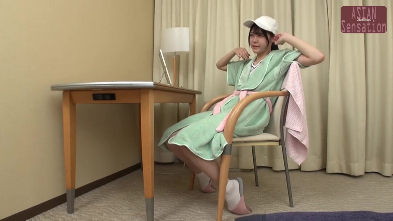 J-Cams: Innocent at Heart - Pure Girlfriend Awakens to Forbidden Desire Ep3
