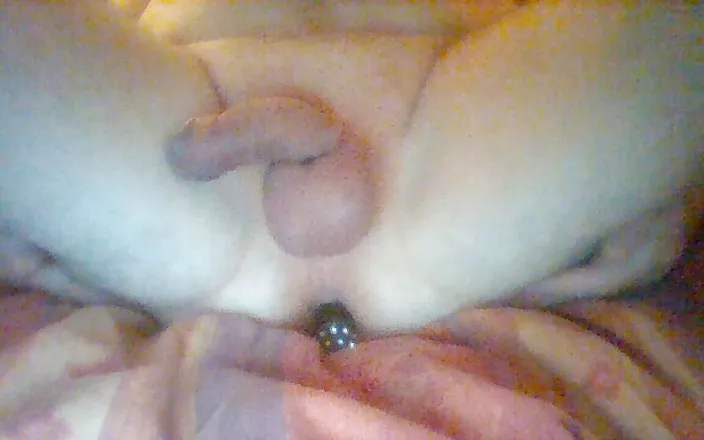 Pellefnatt: Jerking off me with dildo in my ace