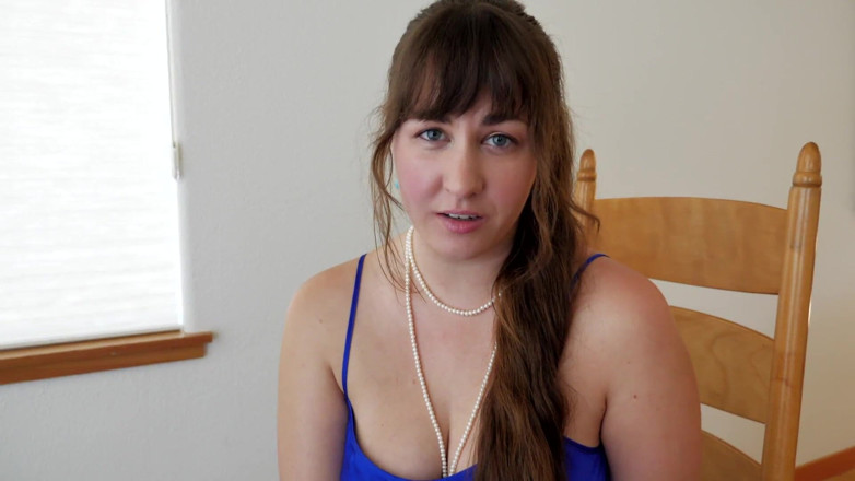 Princess Leia: Stepson Horny Around the House