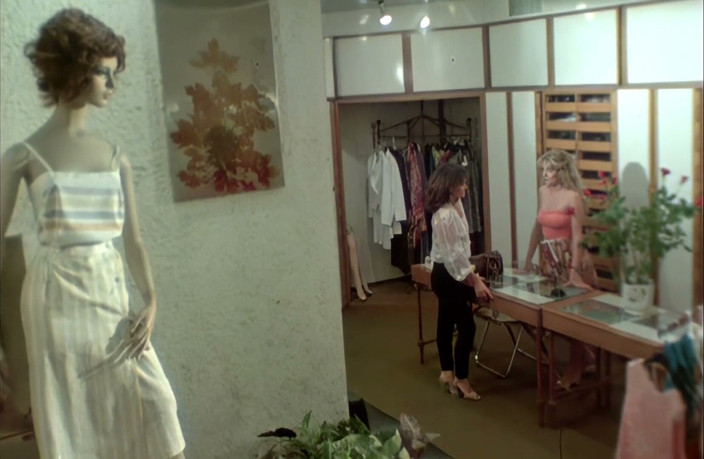 Vintage Usa: Moana Pozzi în Valentina Fata in Heat - episod - (soft Restyling HD Versiune)